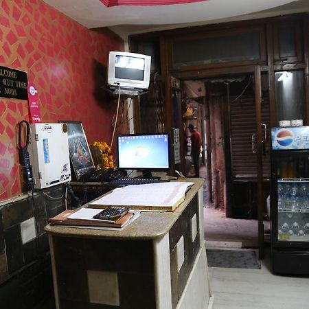 Yes Please Guest House Нью-Дели Экстерьер фото